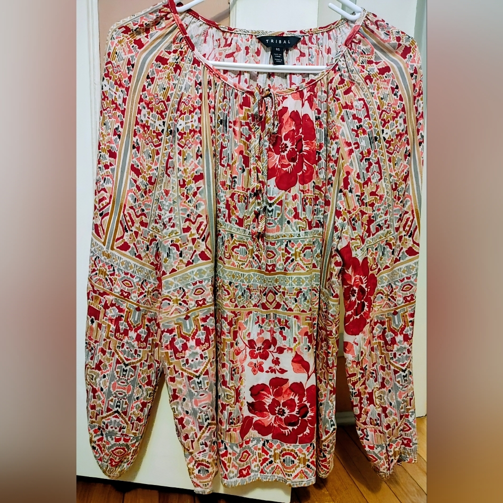 Tribal: Small Flowy Printed Crepe Blouse – Scarlet Multi - Picture 5 of 13